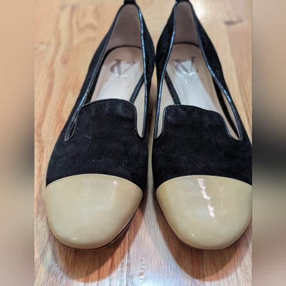 Vince Camuto suede Loafers - Picture 2 of 8